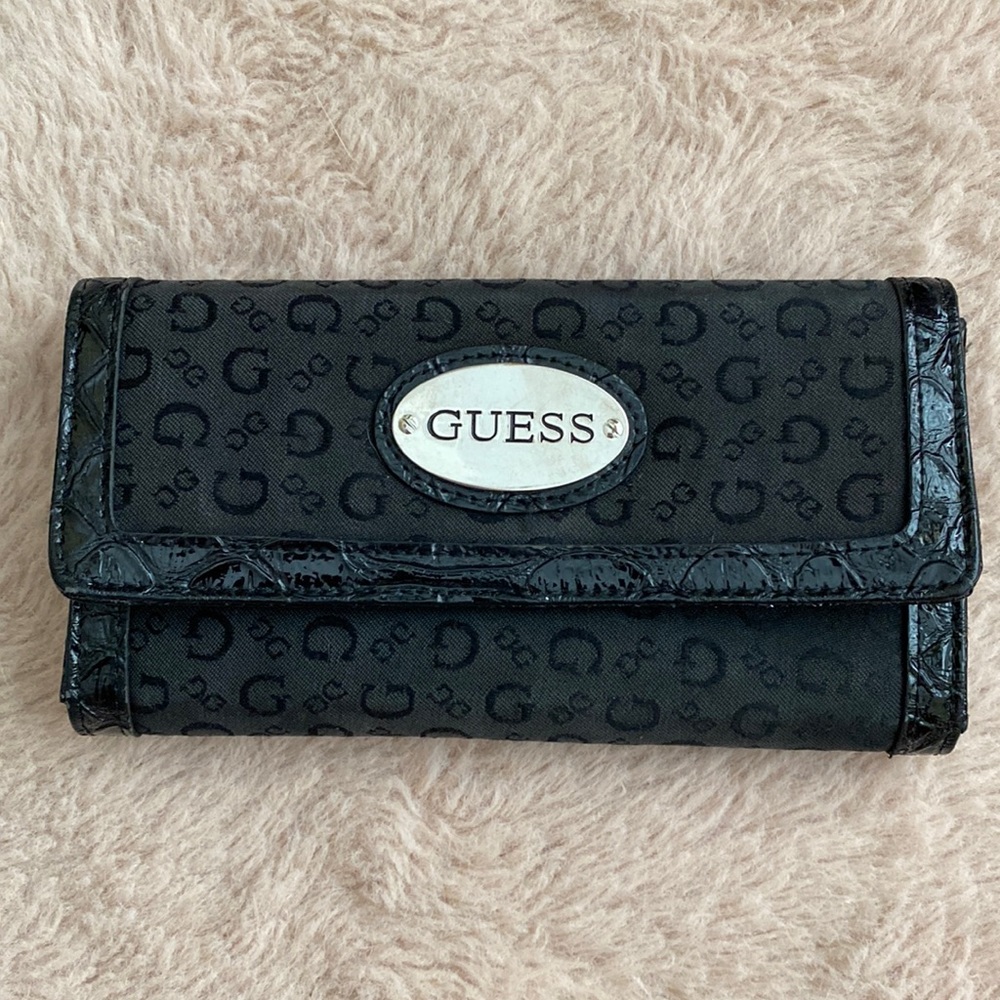 Large Guess Wallet